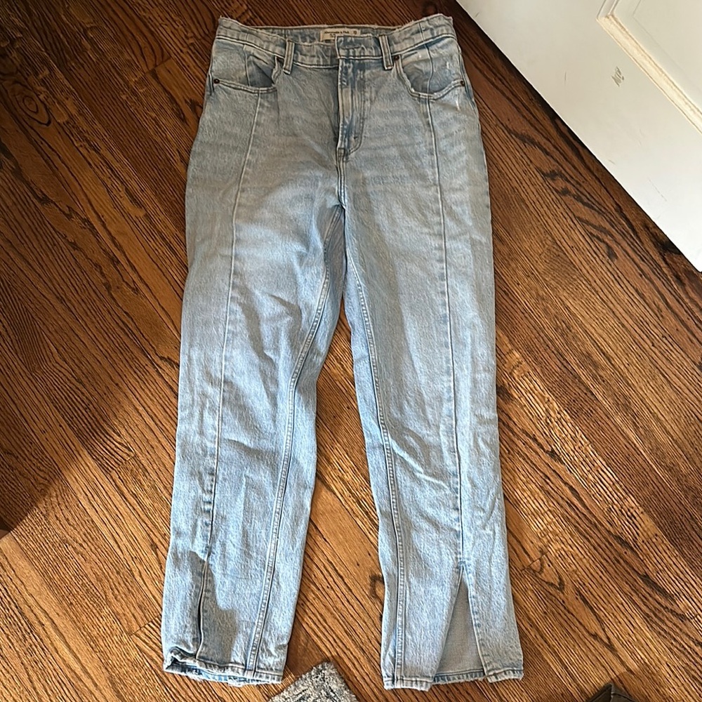 Light Wash Jeans with split leg at ankle